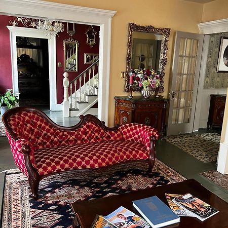 Commodore Bed & Breakfast Бейнбридж Экстерьер фото